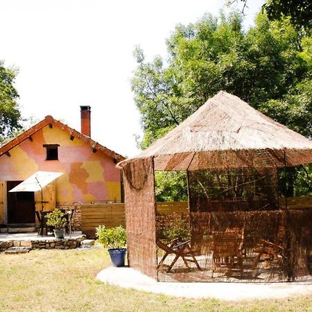 La Taniere Des Druides Villa Luzech Exterior foto